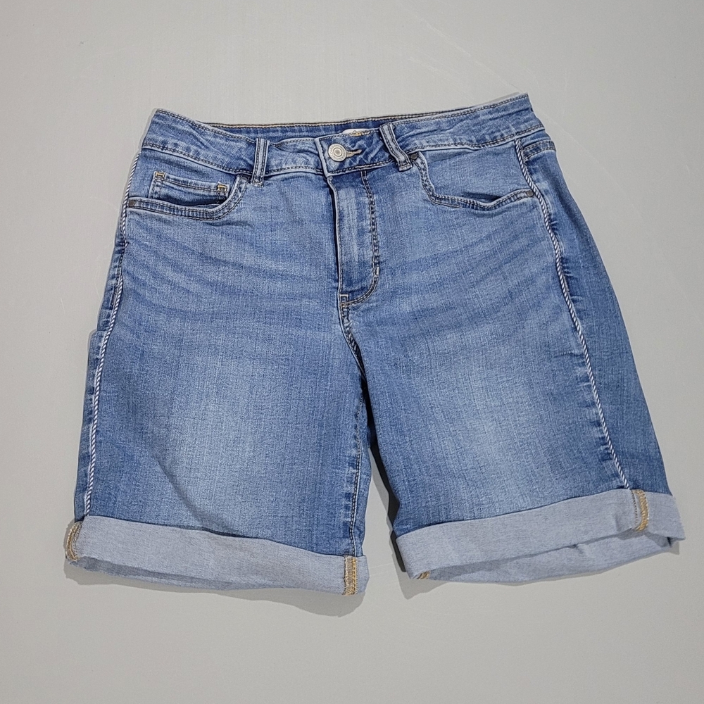 croft & barrow Light Blue Denim Rolled-Hem Shorts